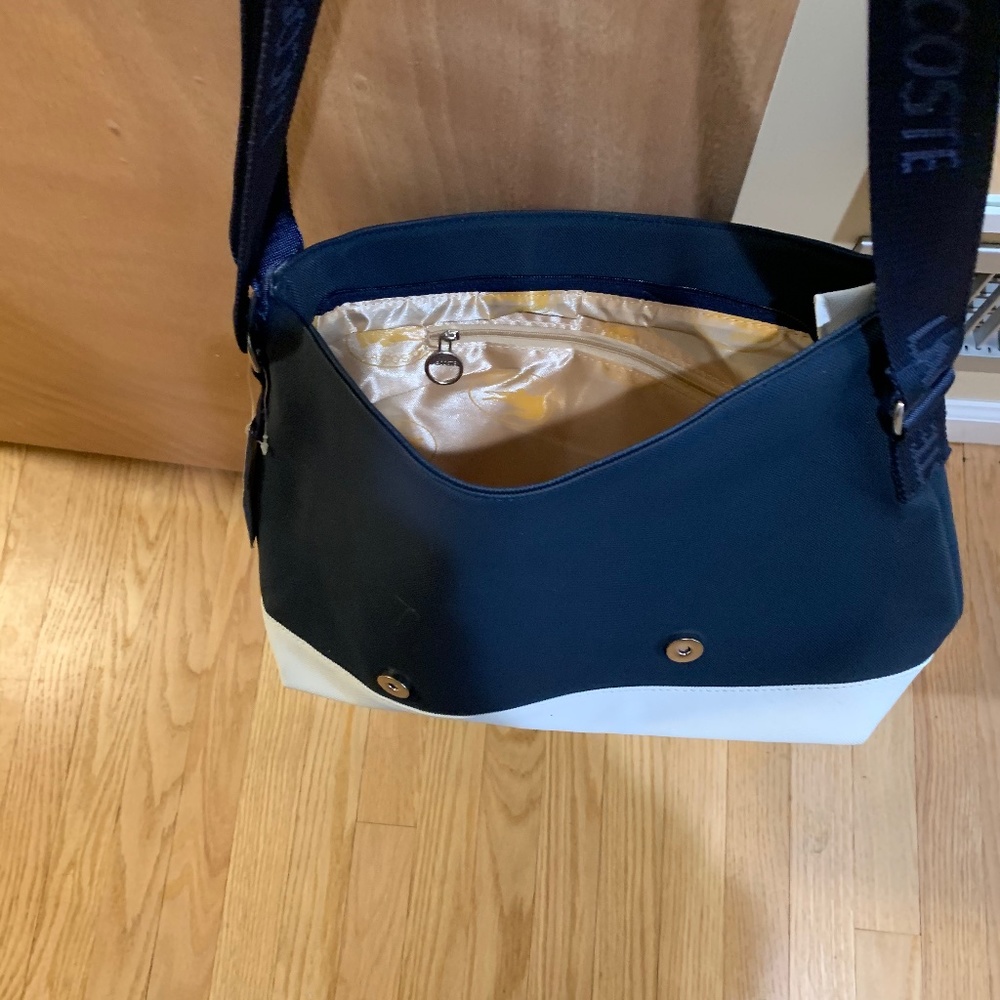 Handbag - Picture 2 of 4